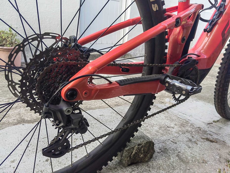 Bicicleta Giant Stance e+