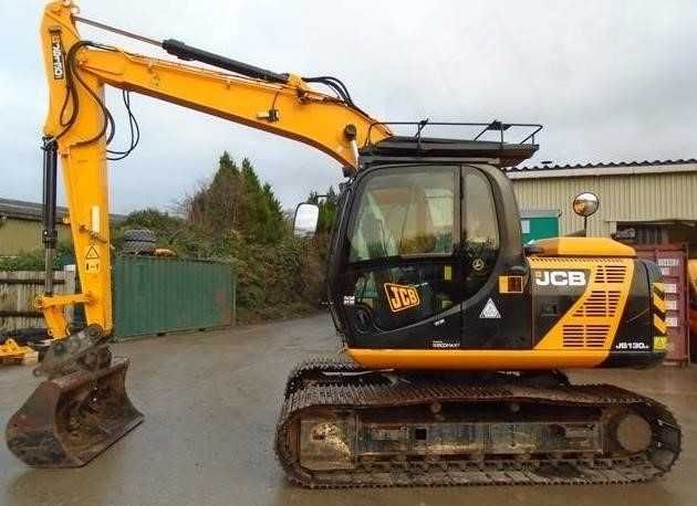 Послуги, Самоскид, Екскаватор / Міні-екскаватор Автовишка