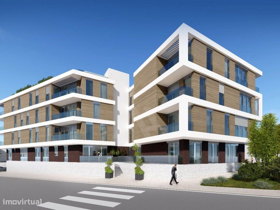 Apartamento T2 novo com vista mar a 1 minuto da Praia da Consolação.