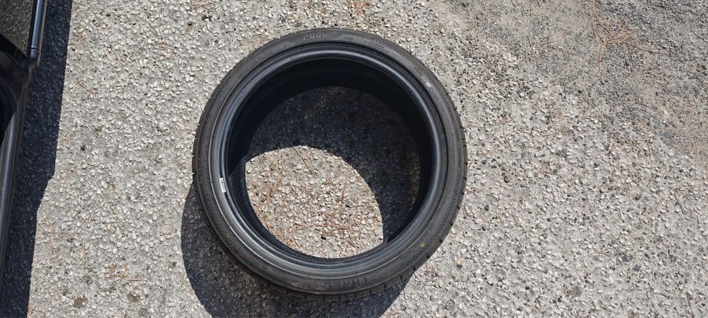 Pneus novos para jante 18