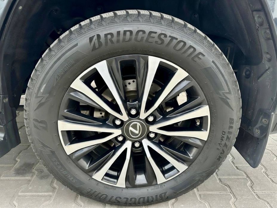 Lexus LX 500 d     2023.12