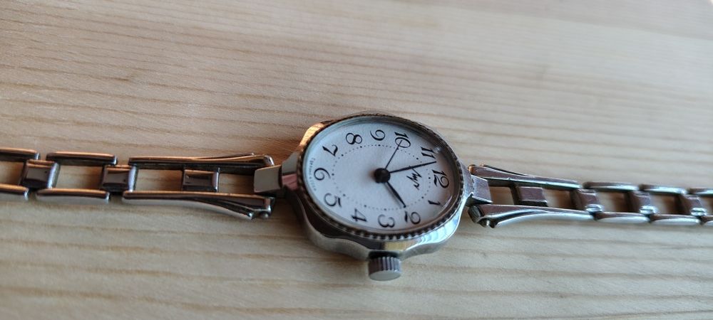 Zegarek damski ŁUCZ