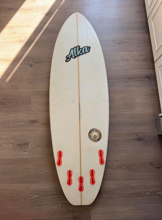 Prancha de Surf Alka 5'9 ~26/27L