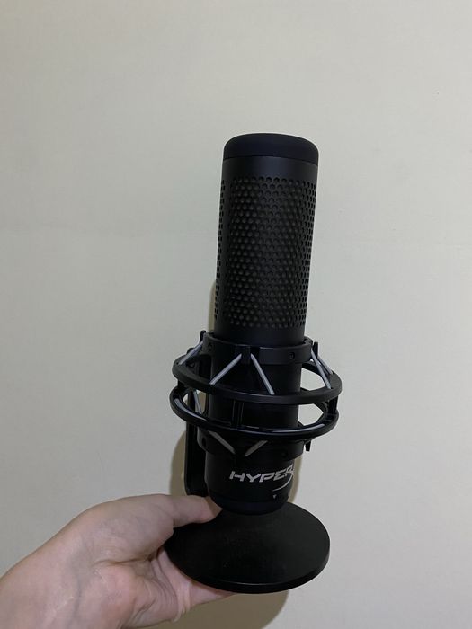 Hypercardioid Microphone422977108685639681