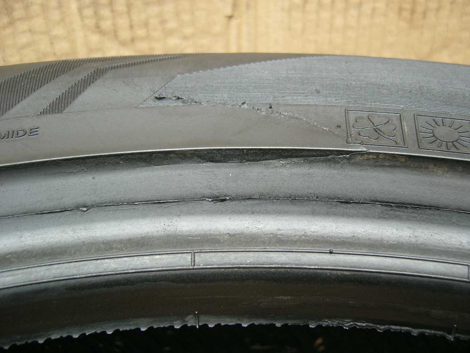 1 szt. Vredestein Quatrac Pro 255/45 R19 104Y XL 7,4mm