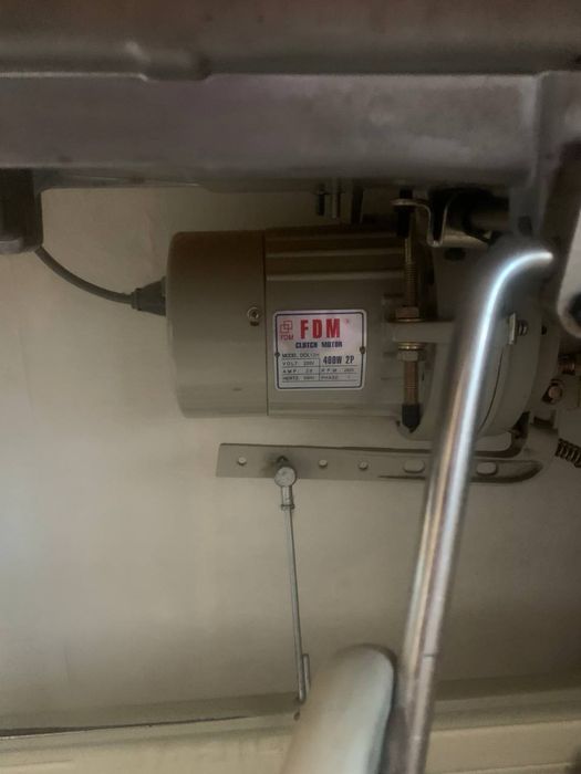 Швейна машина typical GC6150m