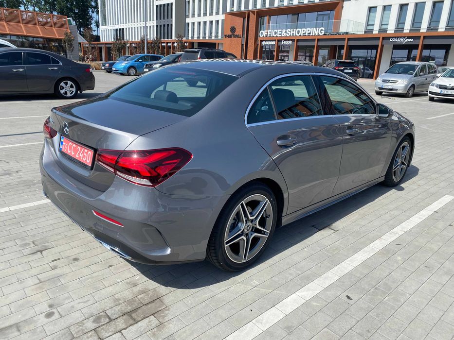 Продам Mercedes-Benz A-Class АMG-line, 2019, V177 , офіційний
