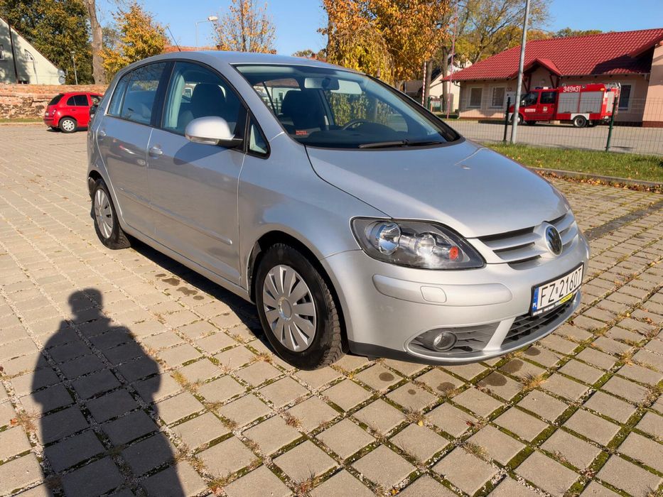 Golf 5 plus 1,4 mpi 2006r