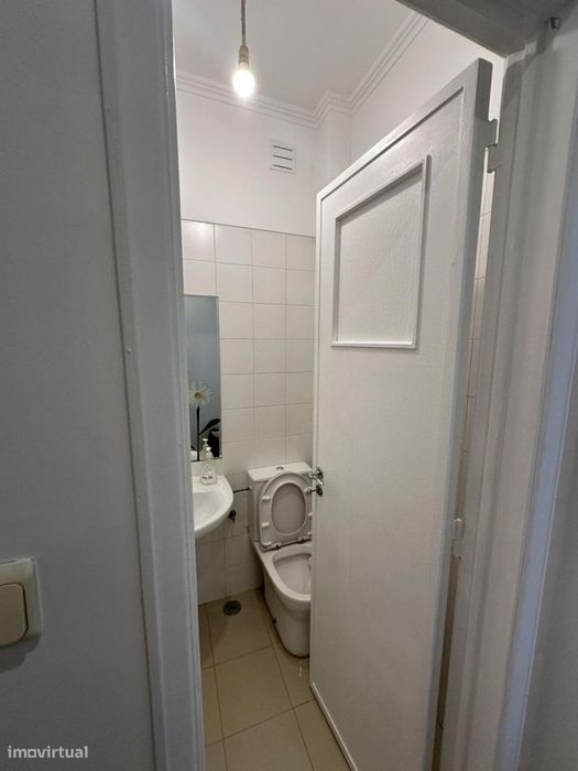 Quarto - localizado em Lisbon