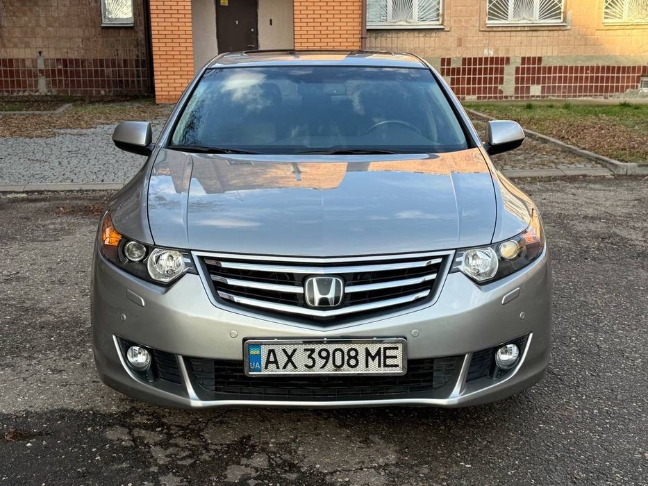 Продам Honda Accord 2008г 47 тыс км автомат