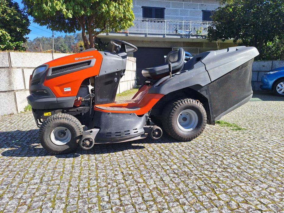 Corta relva husqvarna tc 142