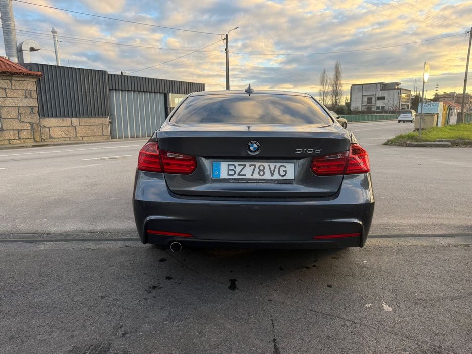 Bmw  318d  Pack M