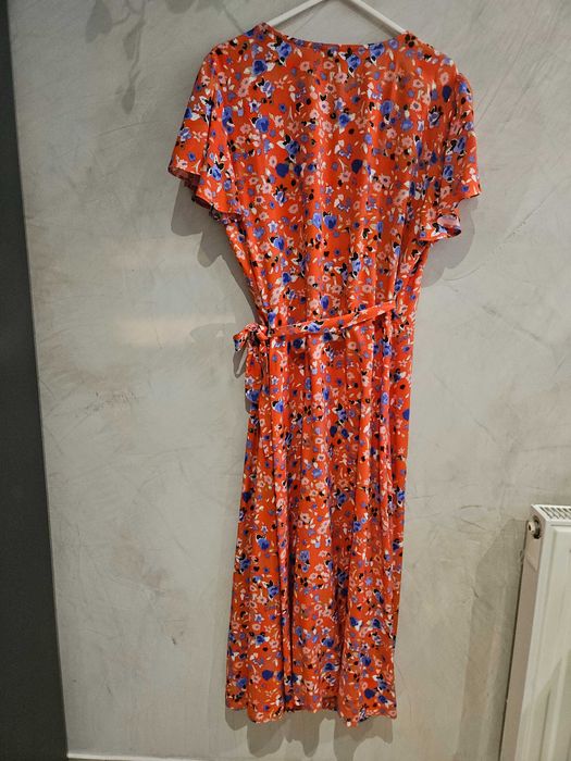 Sukienka letnia czerwona w kwiaty Even&Odd Zalando 36/ 38