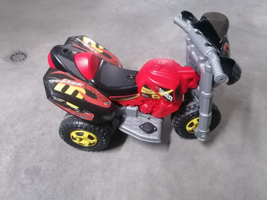 Moto elétrica criança