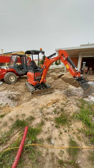 Mini giratoria com manobrador