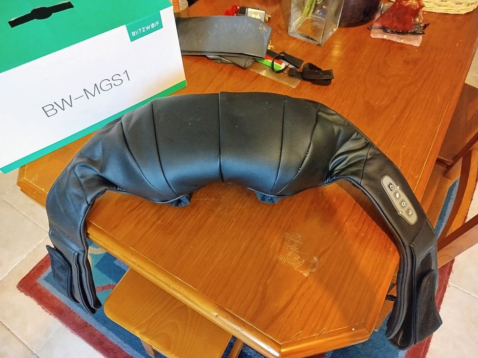 Almofada massagem pescoço e costas