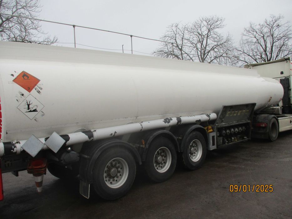 Напівпричіп цистерна ADR/продам бочку бензовоз/паливна Indox SC-3