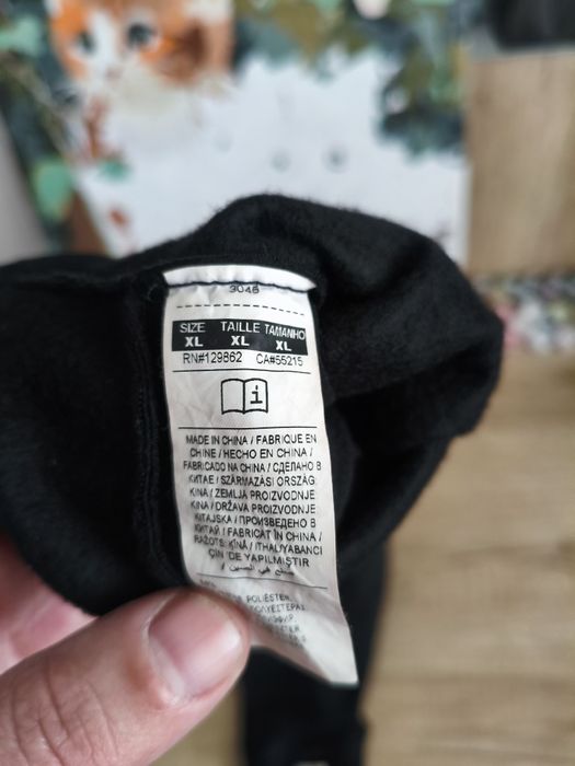 Рукавиці спортивні — це модель Nike Therma-FIT.