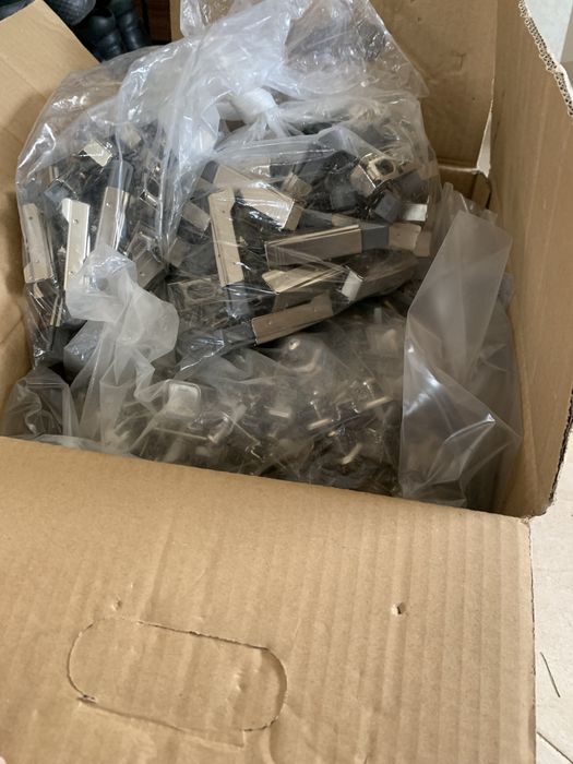 Продам завісу  Blum!