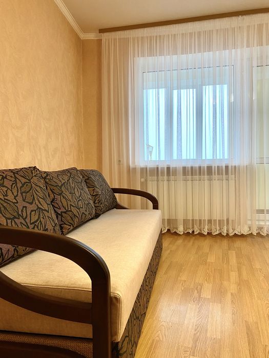 Власник Здам 1 к Срібнокільська 12, 5 хв метро Осокорки Позняки