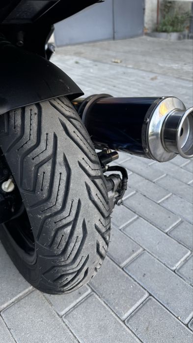 Yamaha Majesty250