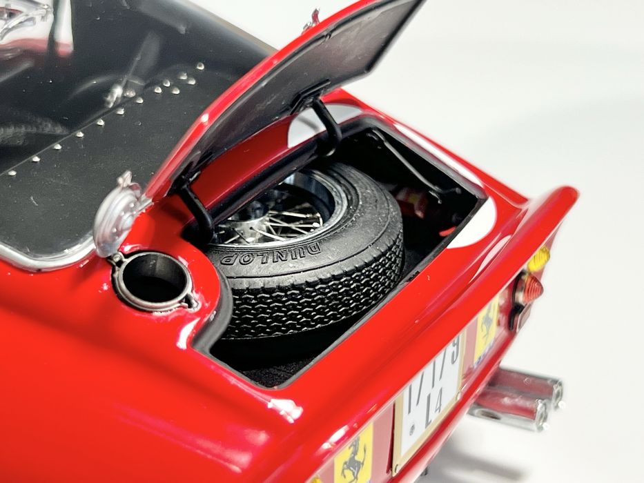 Ferrari 250 GTO #1 CMC 1/18