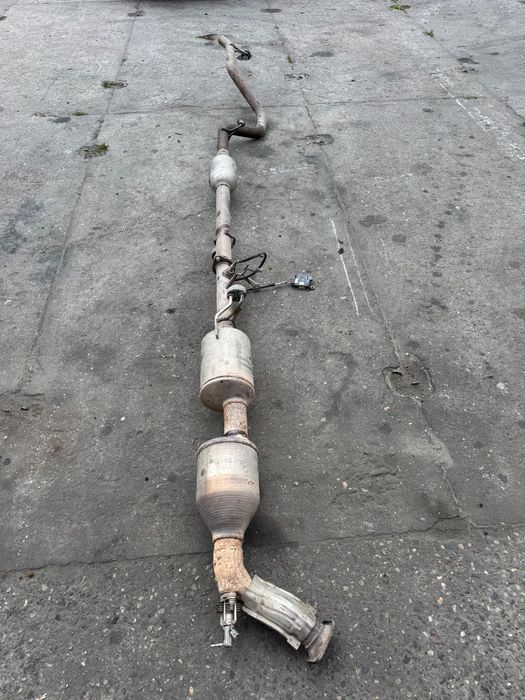 Toyota hilux VIII 8 katalizator tłumik kompletny dpf zc3 zc4 1277022797 1275101078