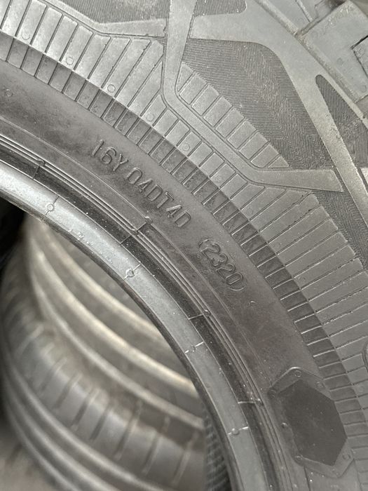 Opony letnie continental 235/65r16c