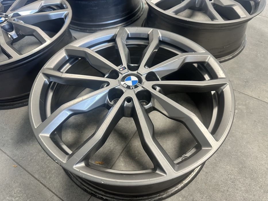 Felgi aluminiowe  BMW X1 F48 M pakiet 18” ET 41  6877550