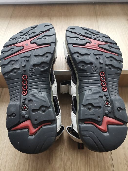 Skórzane sandały ECCO  OFROAD, 35