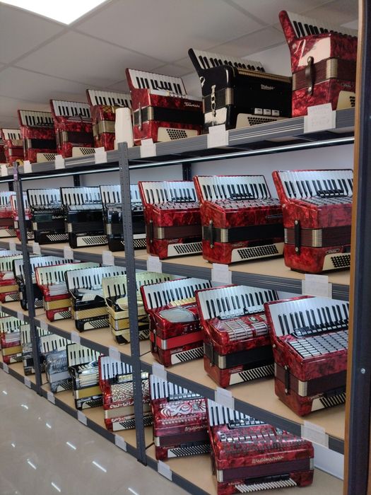 Naprawa i sprzedaż akordeonów-korekty stroju-SERWIS!!!