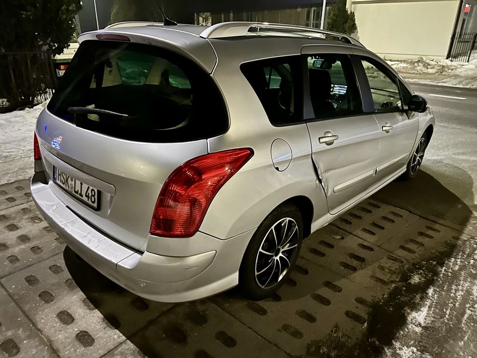 Peugeot 308 SW 2.0 163 Koni Automatik Panorama Klimatronik 7 osobowy