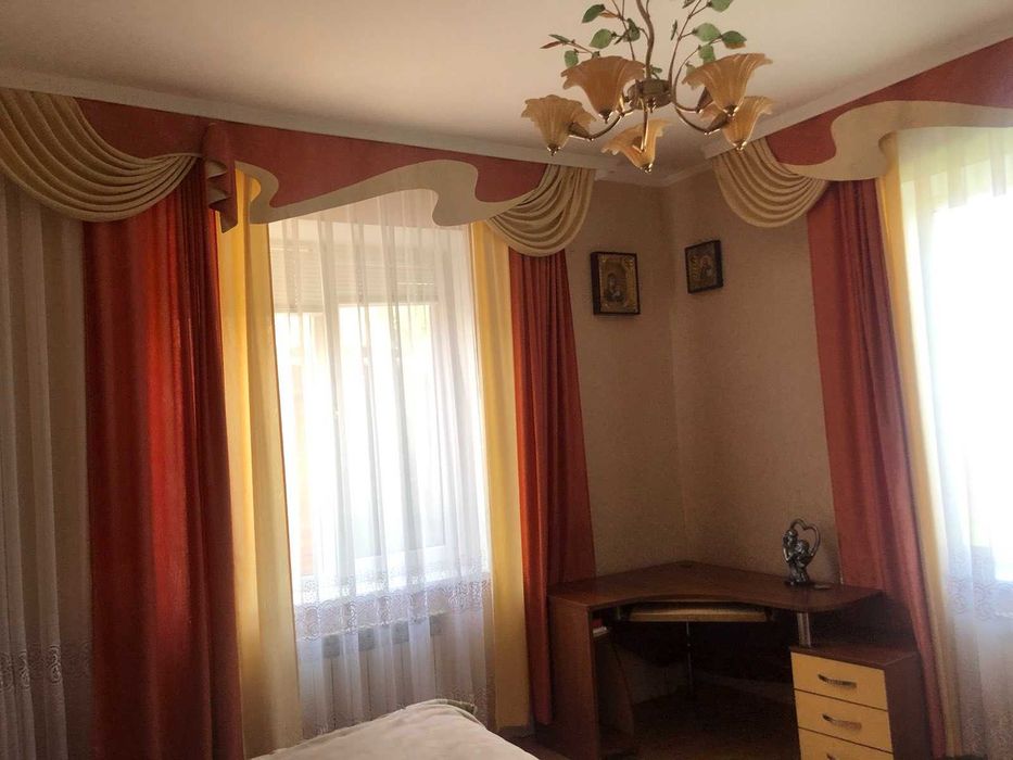 Продам 2 поверховий будинок в Калинівці 6828