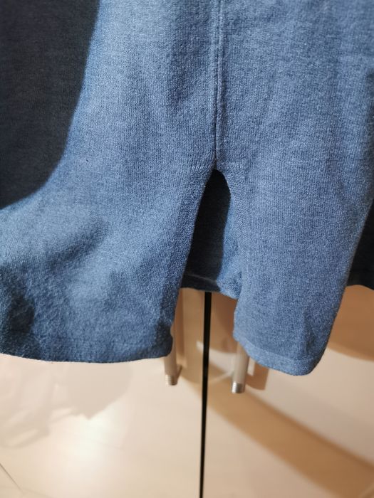 Sweter sweterek cienki damski M/L 38/40 niebieski paski na plecach