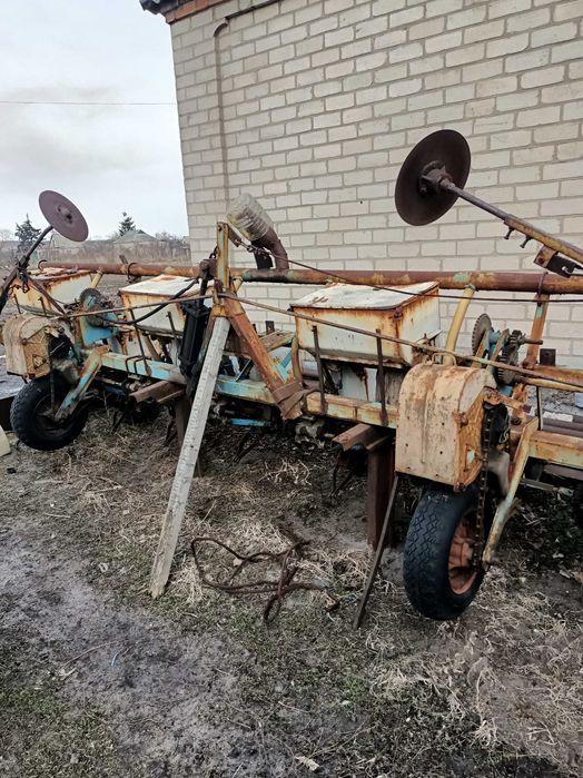 Сівалка супн 8 в робочому стані