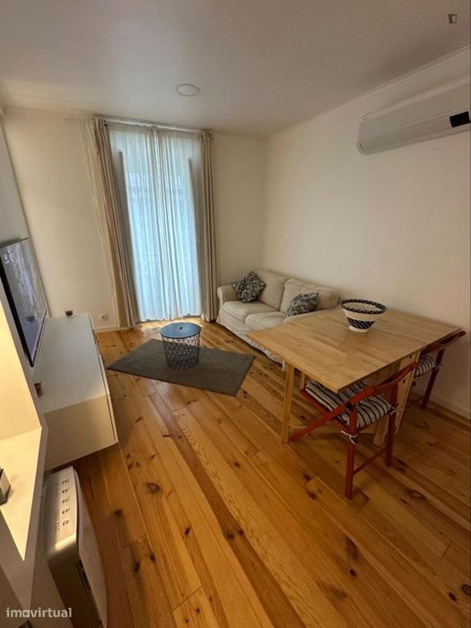 Apartamento com 2 quartos - localizado em Princípe Real Lisbon