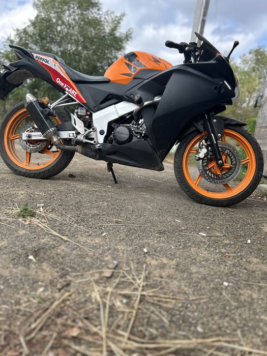 Хонда сбр 125р 2012г