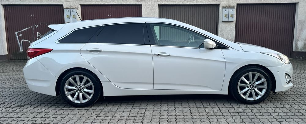 Hyundai i40 1.7 CRDi 2012 | Bogata opcja | Panorama | Led