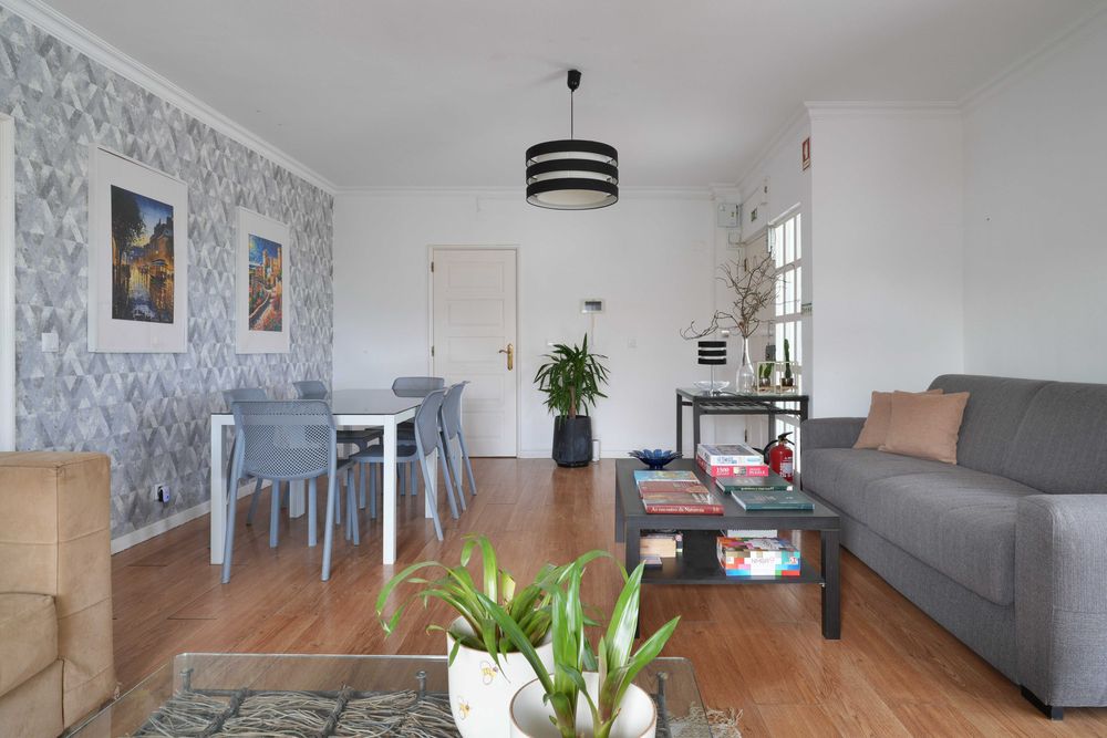 Trespasse de Guest House em Cascais — turnkey, licença AL até 9 quartos