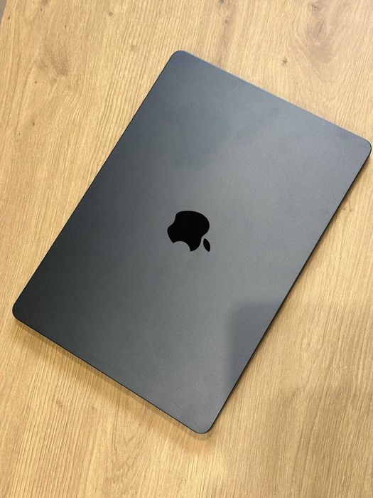 Macbook Air 13" M2 8-CPU 10-GPU 22 512GB Gwarancja 12 miesięcy Raty0%