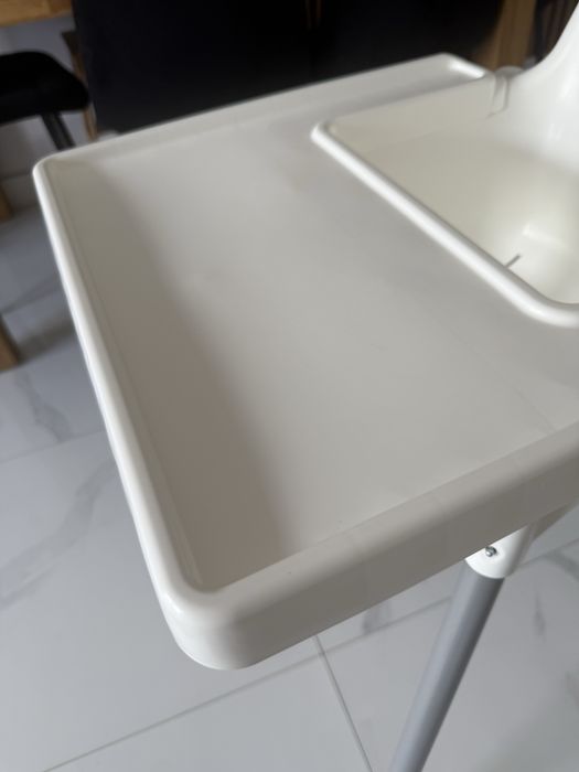 Krzeselko ikea z tacka