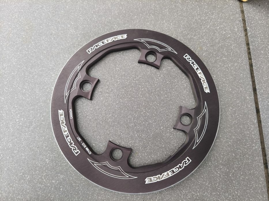 Rockring Race Face DH 36t 104 BCD