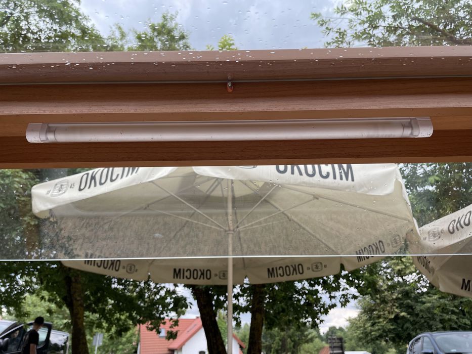 Bar sałatkowy, lada, witryna