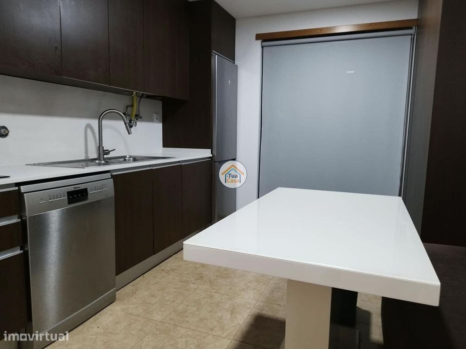 Arrendamento de Apartamento T2 em Rio Covo Santa Eulália, Barcelos, co