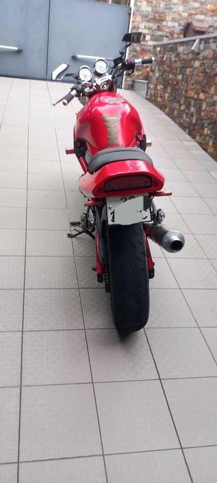 Suzuki bandit 400