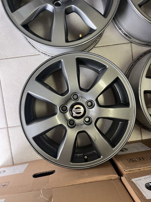 Jantes 16” 5x108 Originais Volvo Ford Transit Connect Focus V50 V40