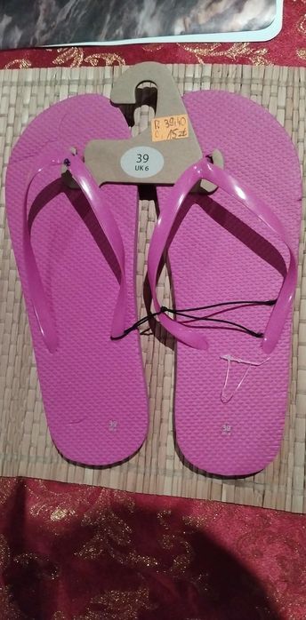 Japonki różowe r 39 40