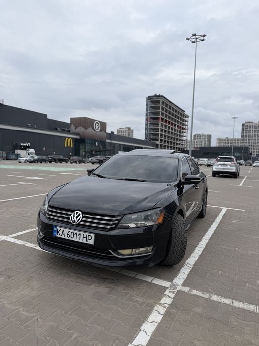 VOLKSWAGEN Passat В7 2013 2.5 газ бензин