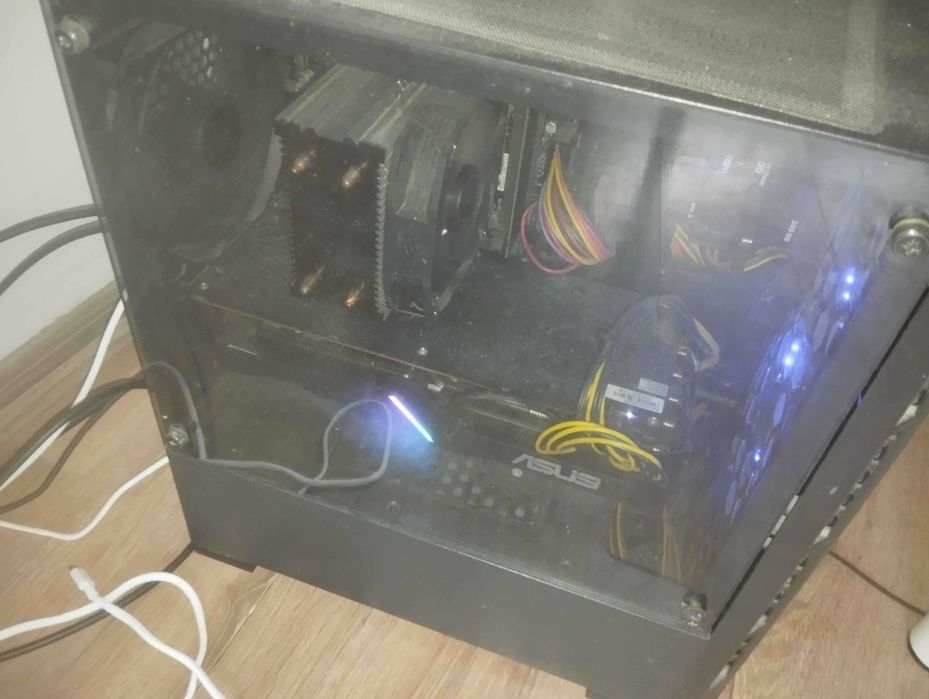 Kompiter i7 10700f 16GB RAM SSD
