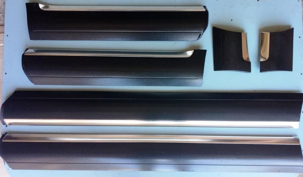 Молдинг накладка двери хром Volkswagen Touareg 2003-2009 Разборка